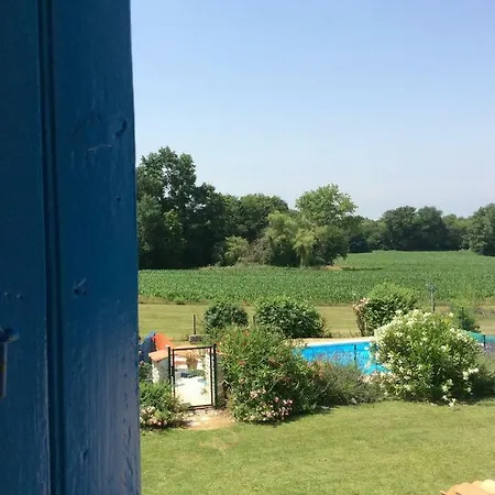 Detached Charentais Stone Built House With Private Pool Casa di campagna